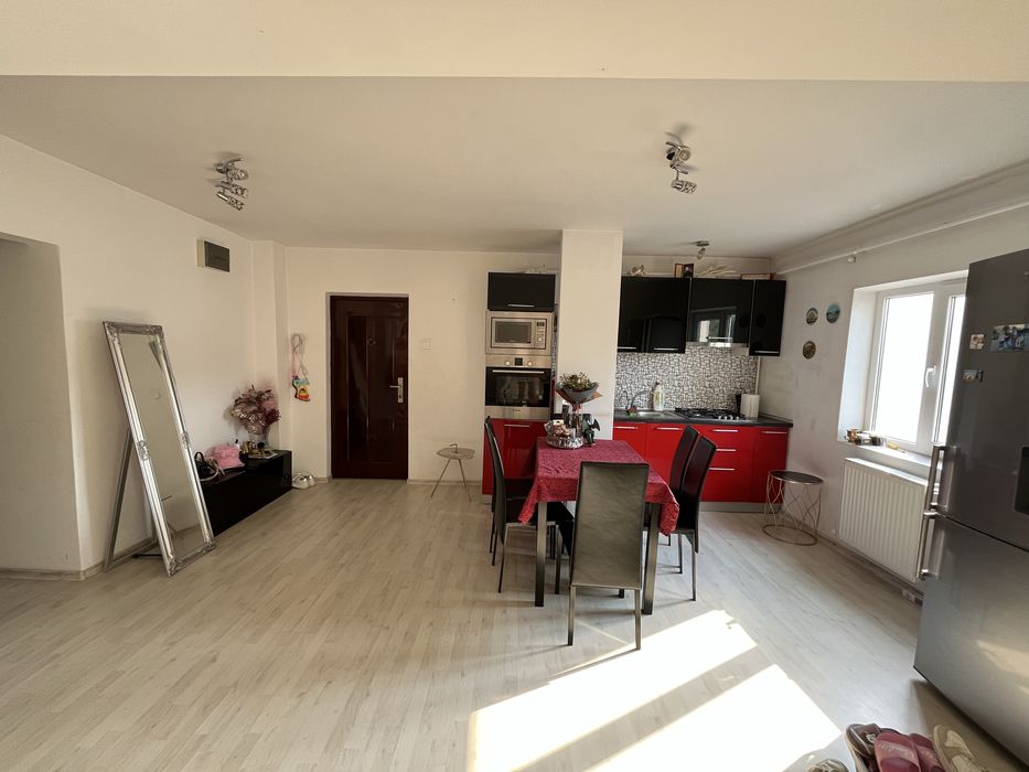 Apartament 3 camere