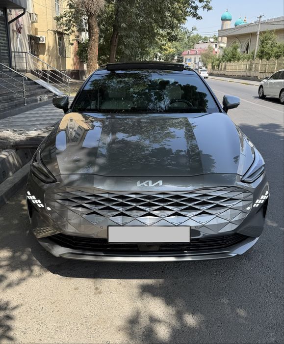 Kia K8 Signature Full 2023