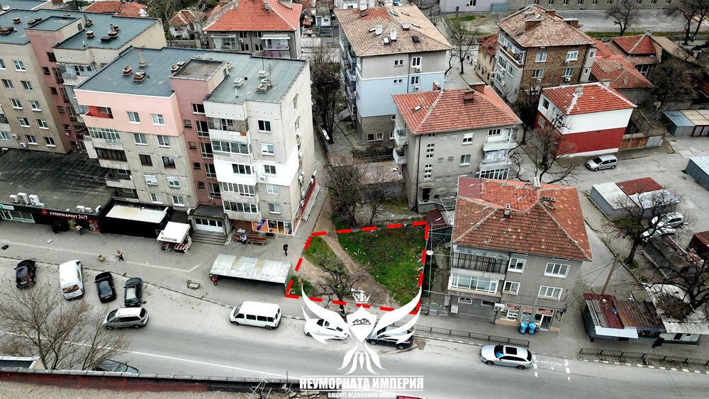Под наем земя, парцел, паркинг 169кв.м. в Асеновград, първа линия