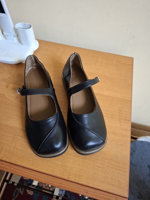 Туфельки 24 см.по стельке (37 размер)