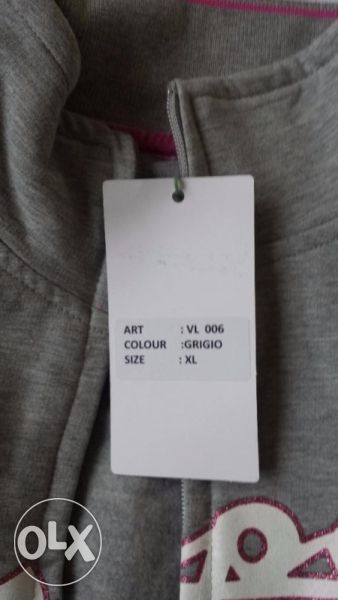 Продавам оригинален суитчър Vespa