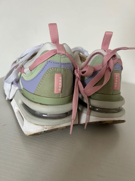 Nike Air Max Furyosa маратонки