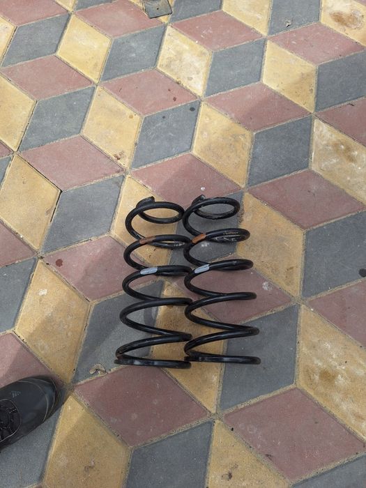 Пружины от Тойота ЛандКрузер