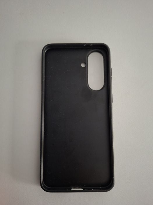 Vând husă GUESS Samsung a56