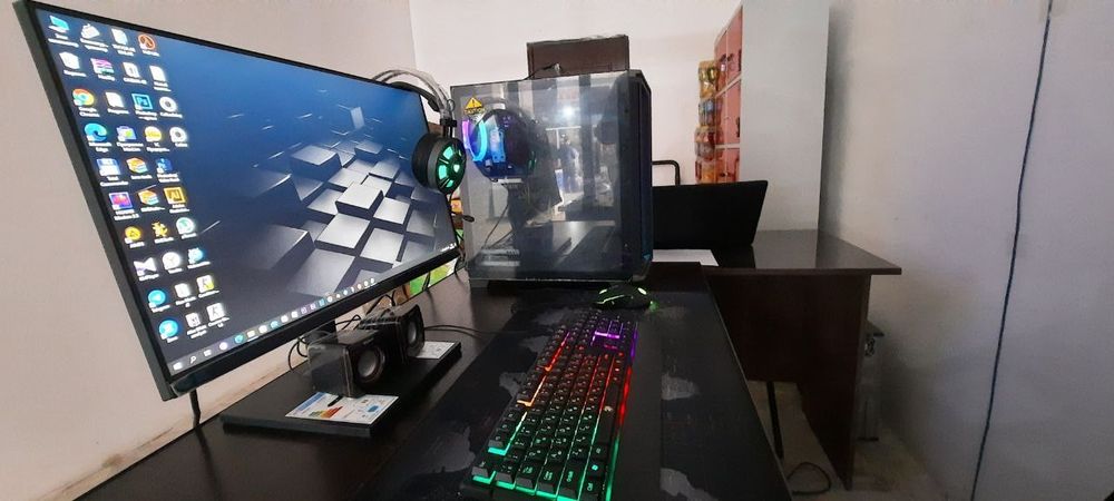 Kompyuter Gaming (Montaj,grafik dizayn,modelini)