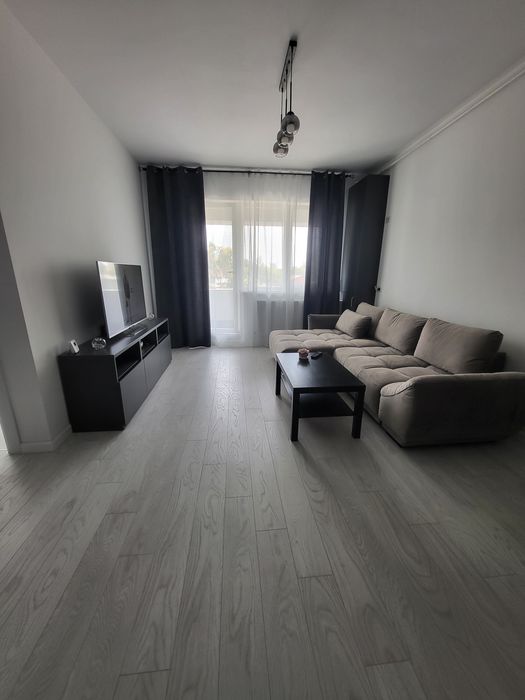 Apartament modern cu 2 camere, tip studio, de inchiriat in Sectorul 4, Bucuresti.