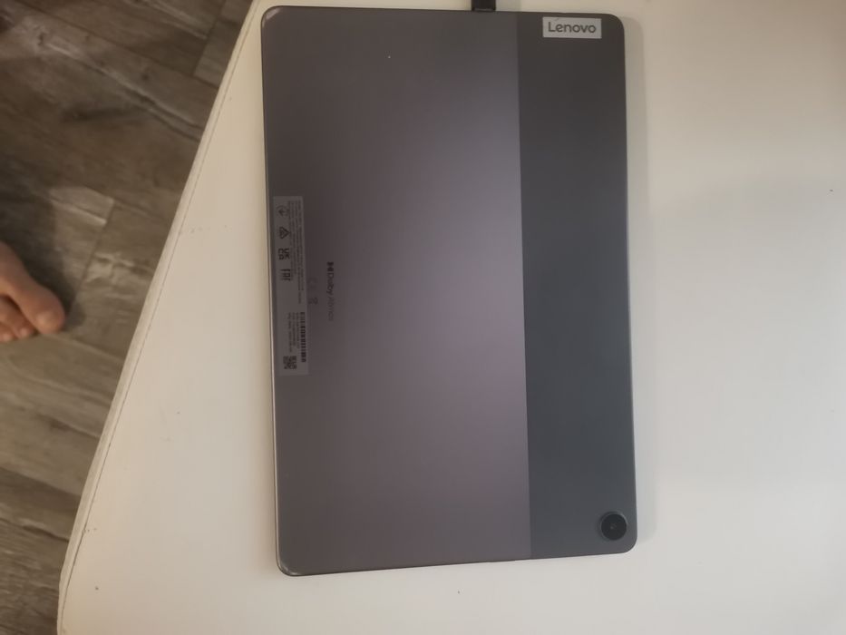 Tableta Lenovo TB328FU