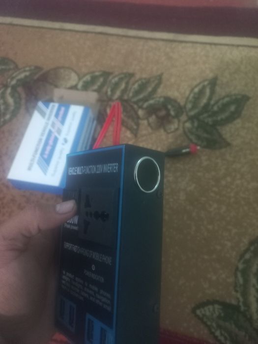 Инвертор 1500 ватлик