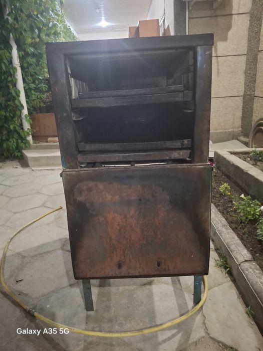 Продаю срочно печку для выпички