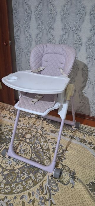 Детски столь для кормление