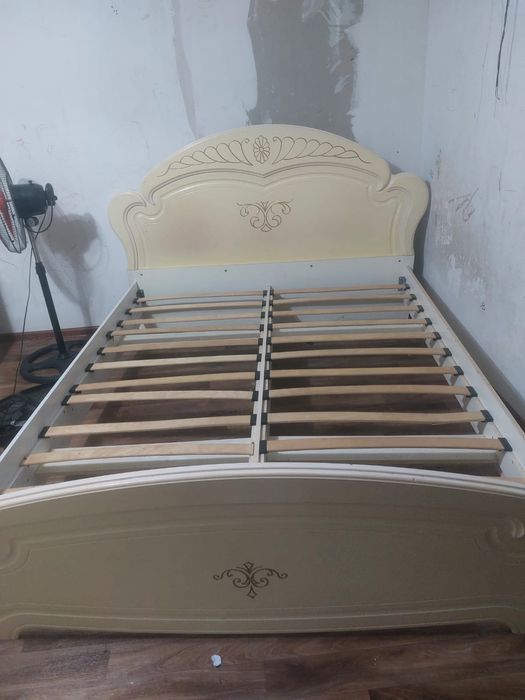 Продам кровать бу