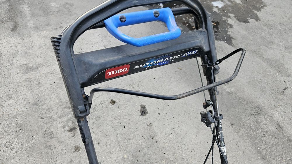 Самоходна косачка ТORO 4x4.