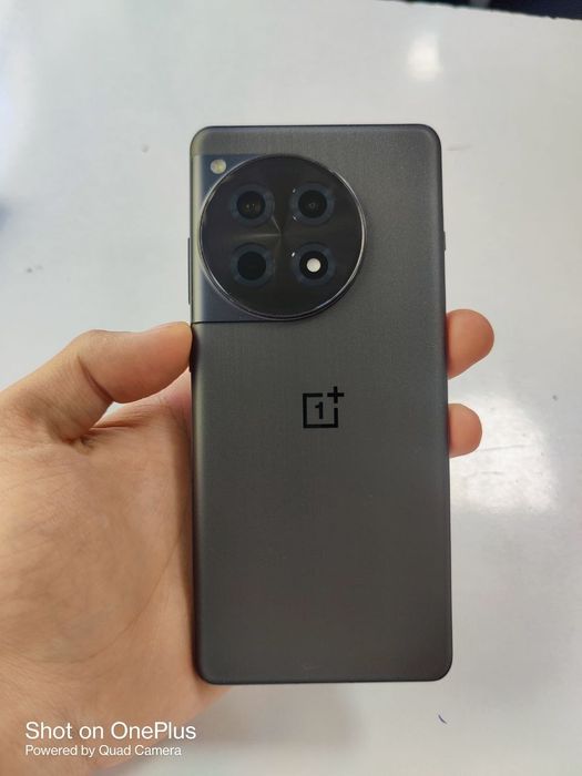 Обмен Oneplus 12R