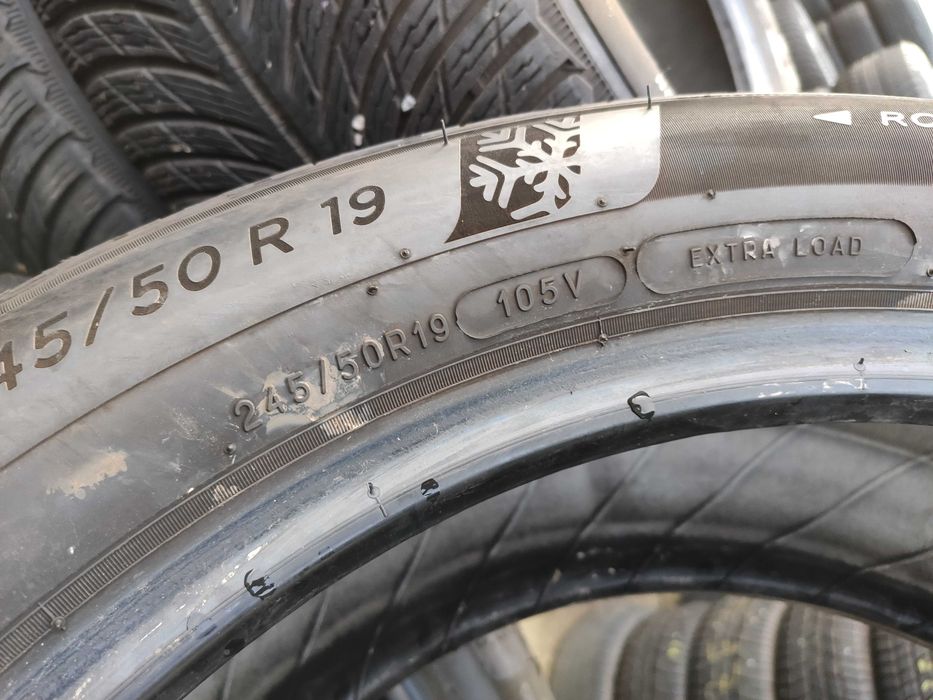 4бр Зимни гуми 245 50 19 - Michelin Runflat