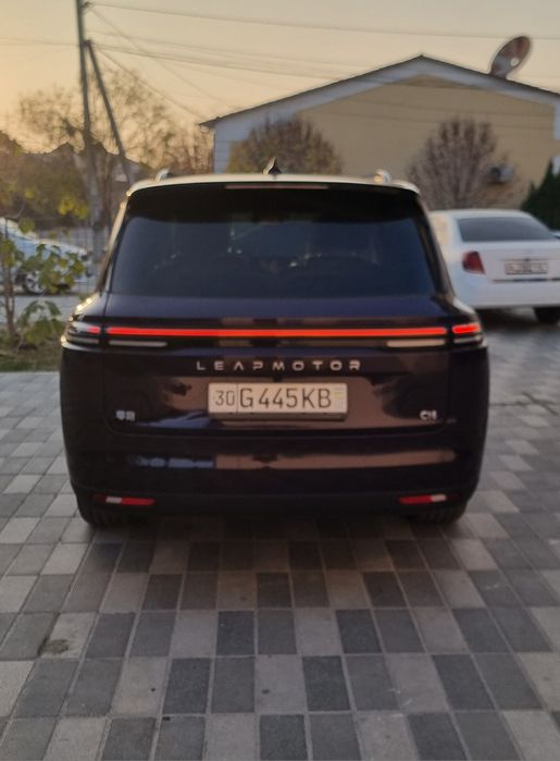 Leapmotor C16 full gibrid 2025 Pachka nataryusga tayyor