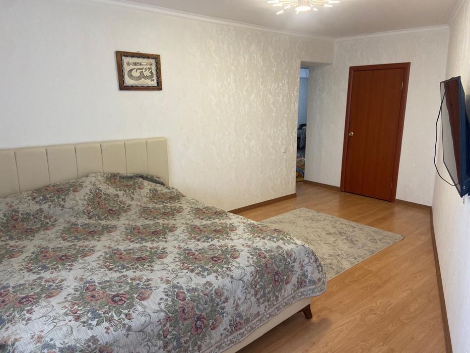 Продам 4 к.кв в 11 микрн