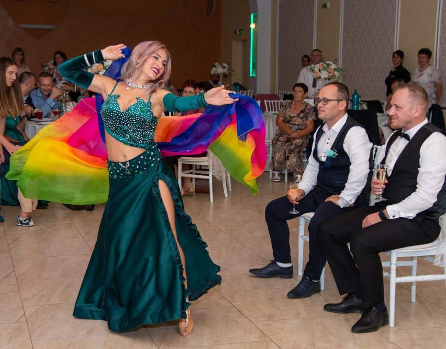 Dansatoare dans oriental bellydance