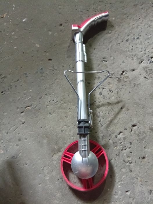 Срочно продаётся курвиметр в хорошем состоянии.