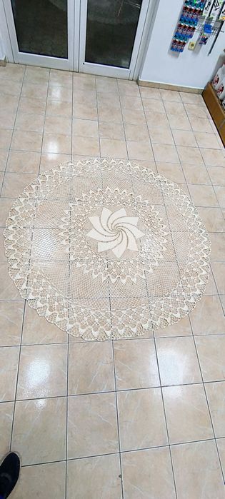 Покривки,карета и подложки плетени на една кука!