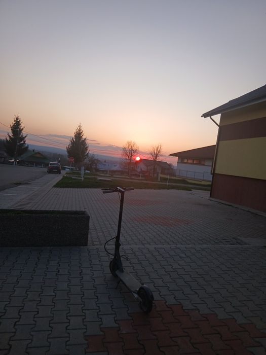Vând trotineta electrica erides sau schimb cu kukirin g2 ofer diferenta