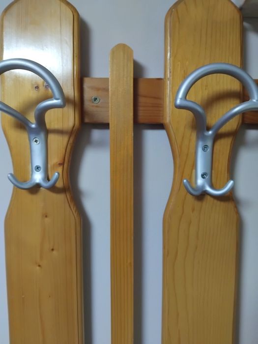 Стенна закачалка