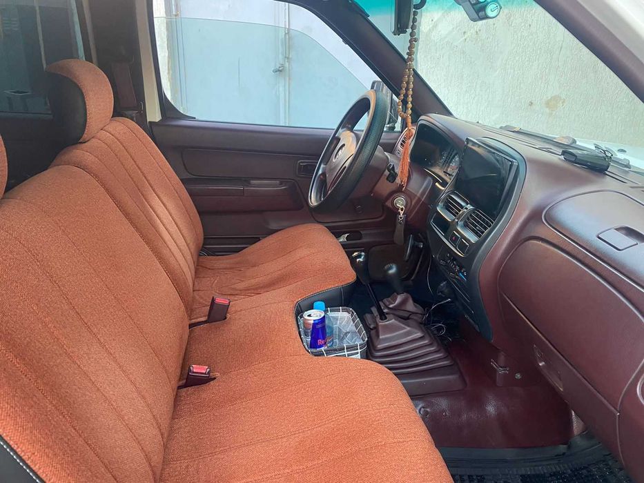 Продается авто Ниссан пикап Navara