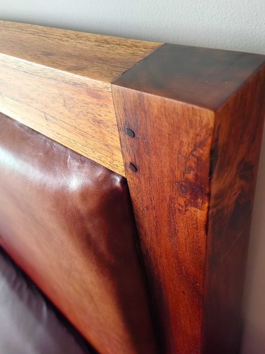 легло King Size от тиково дърво 160x200