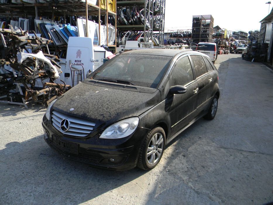 Dezmembrari  Mercedes-Benz B-CLASS (W245)  2005  > 2011 B 180 CDI (24