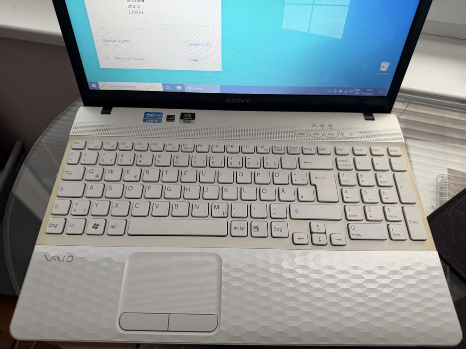 SONY  VAIO лаптоп