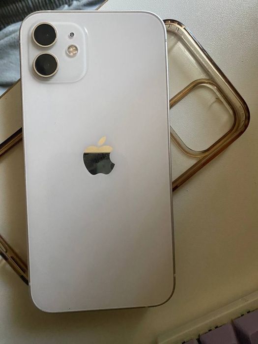 Айфон 12 IPhone 12