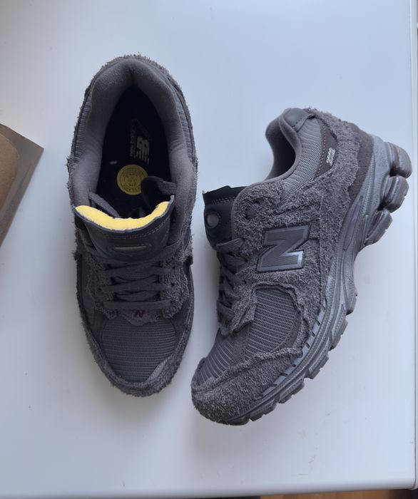 Vand New Balance 2002R Phantom
