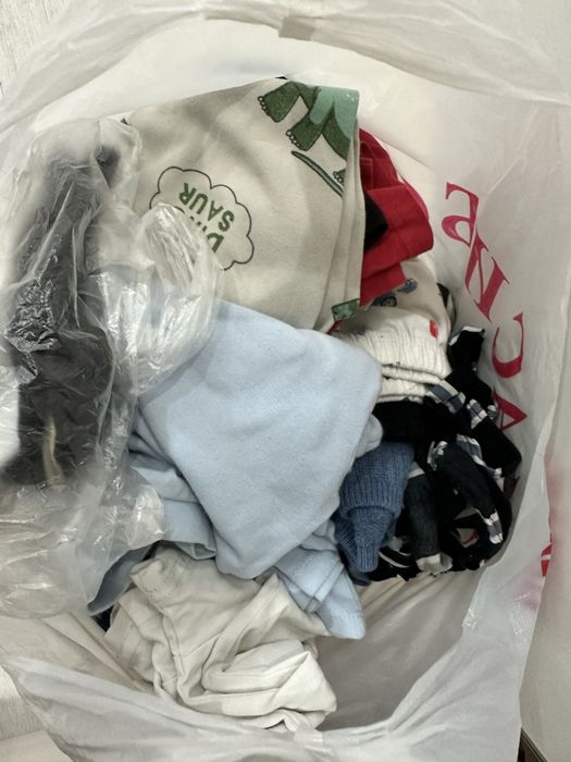 Продам детские вещи