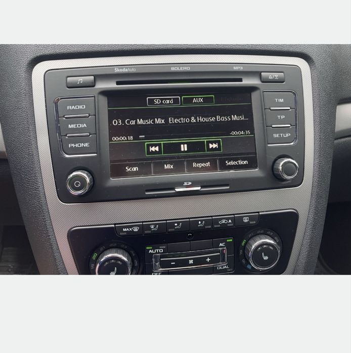 Rama pentru media player skoda