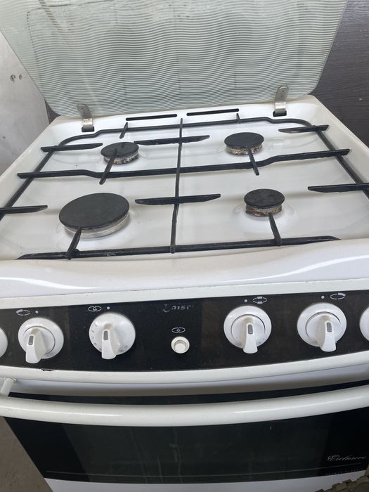 Продаю газовую плиту