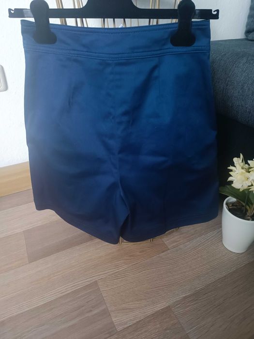 Къси панталони Love moschino