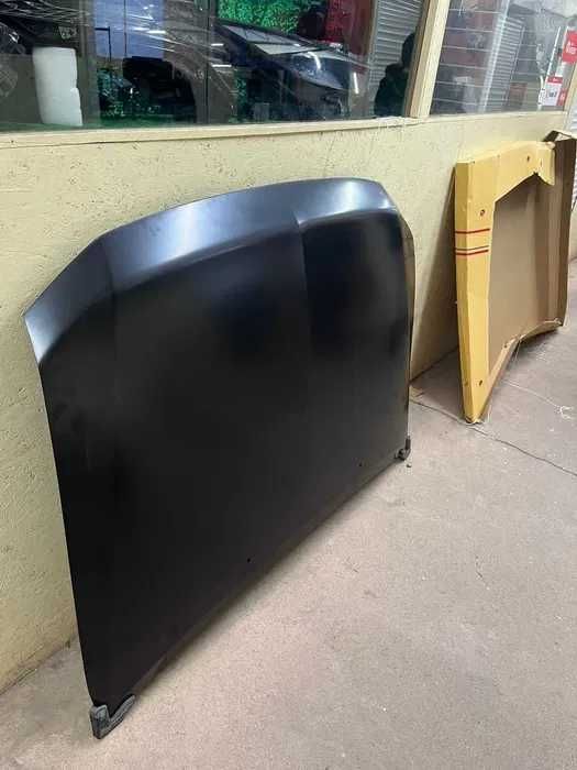 Капот на Паджеро 4 2007 —/Mitsubishi Pajero 4 2013