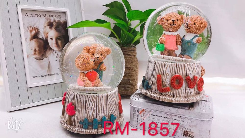 Хрустальные снежные шары White Moon