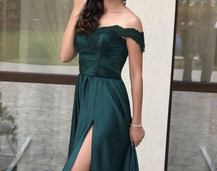 Vand rochie de ocazie