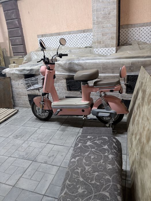 Скутер электрический