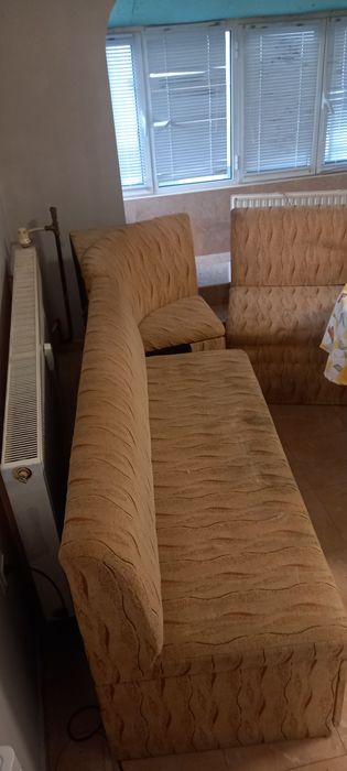Продавам ъгъл в добро състояние