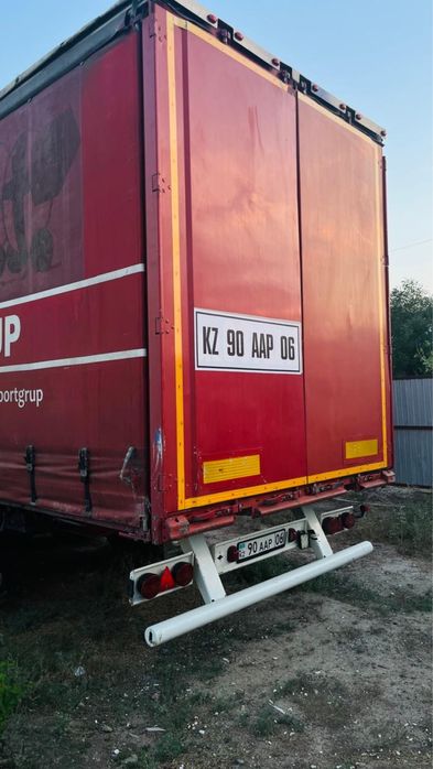 Полуприцеп Krone