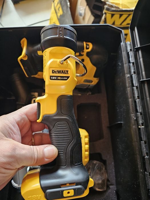 Set scule dewalt 18v brushless