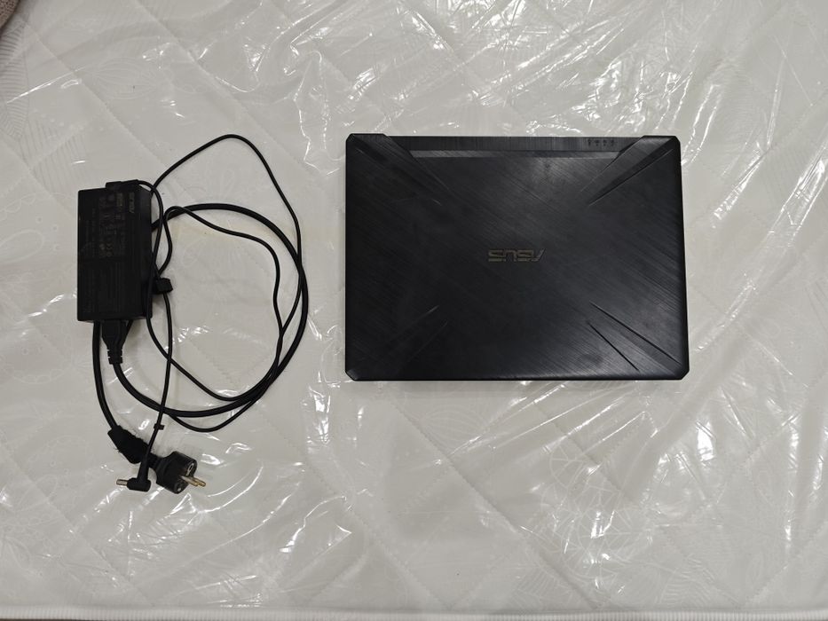 Asus tuf gaming FX505DT