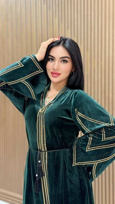 Ayollar uchun Abaya halati