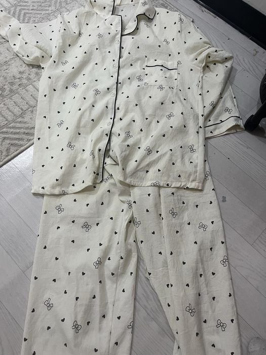 Отдам бесплатно женские вещи