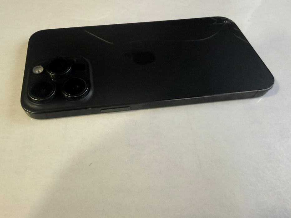 iPhone 15 Pro Max 256gb фабрично отключен