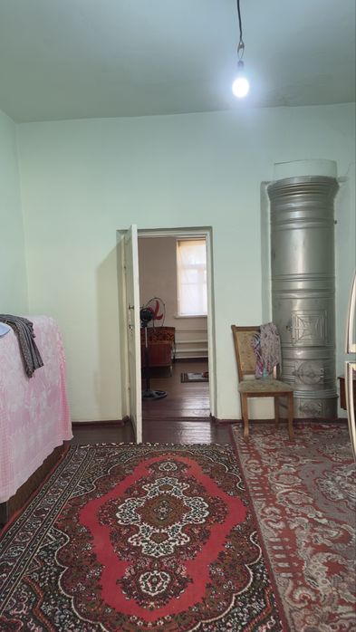 Уй сотилади 5,5 сотых срочно нарх келишилади Тошкент вилояти бука