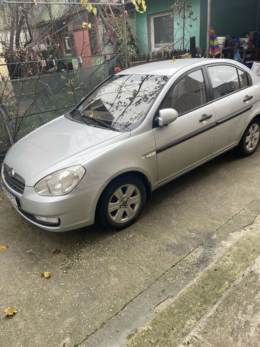HYUNDAI Accent 2009 — imagine 2