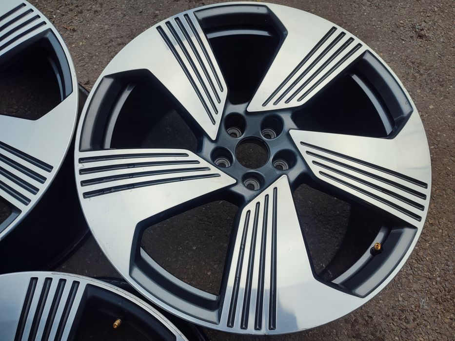 21" оригинални алуминиеви джанти за Audi E tron,Q5,Q7, A9, A7/A6...