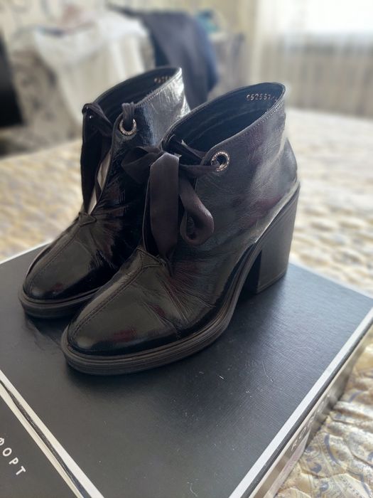 Ботинки женские, стильные